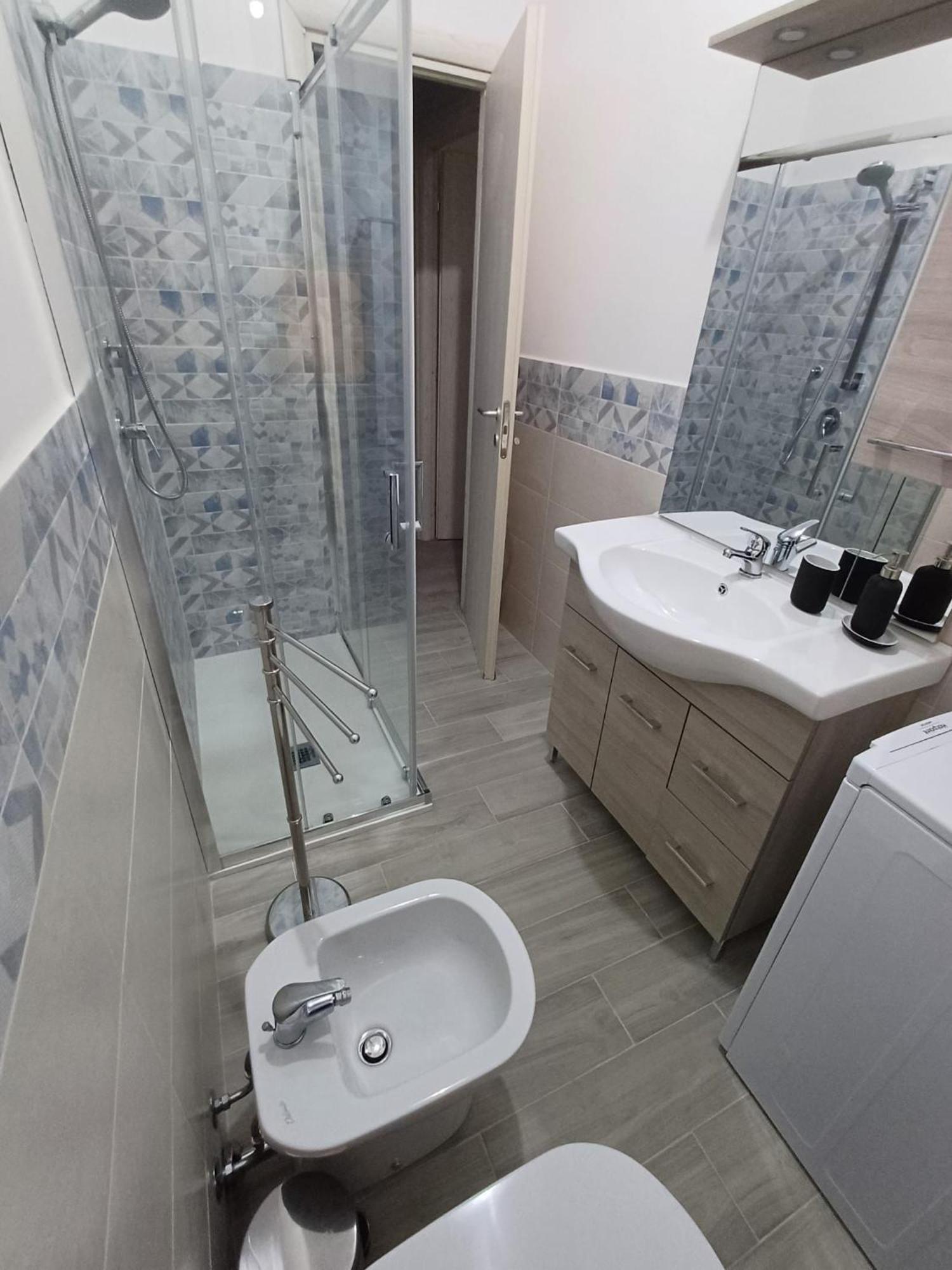 L'Arco Apartment ตราปานี ภายนอก รูปภาพ
